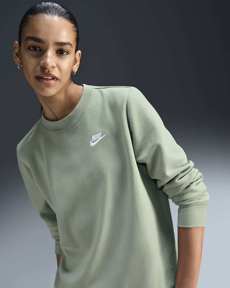 Nike Sportswear Club Fleece Women's Crew-Neck Sweatshirt - Jade Horizon/White