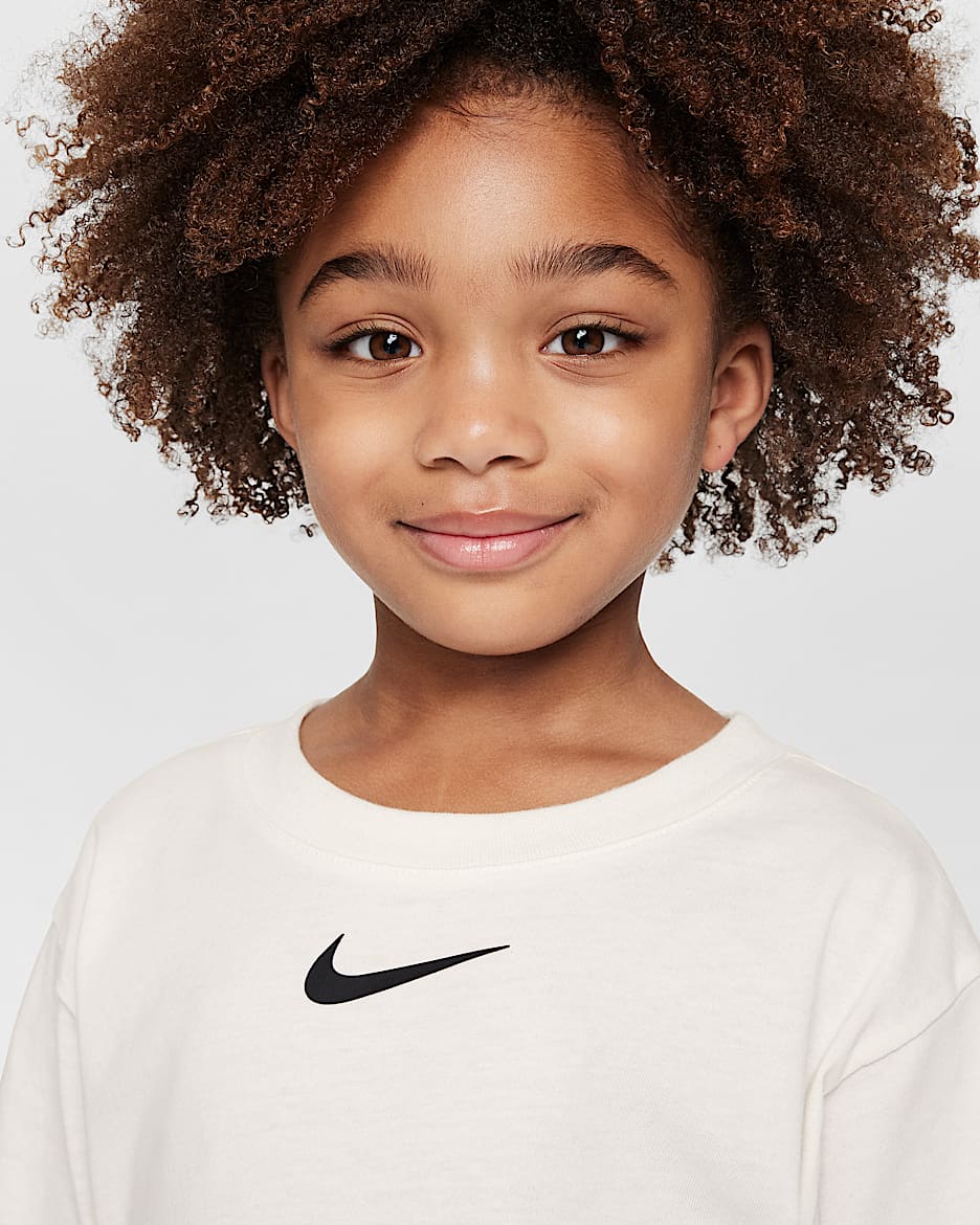 Playera con gráfico cómoda para niños talla pequeña Nike - Vela