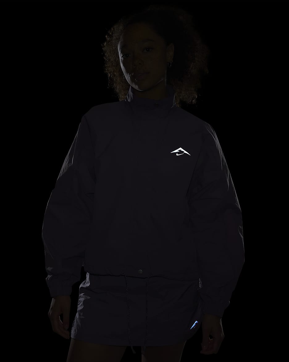 Nike Trail Women's Repel UV Running Jacket - Daybreak/Court Purple