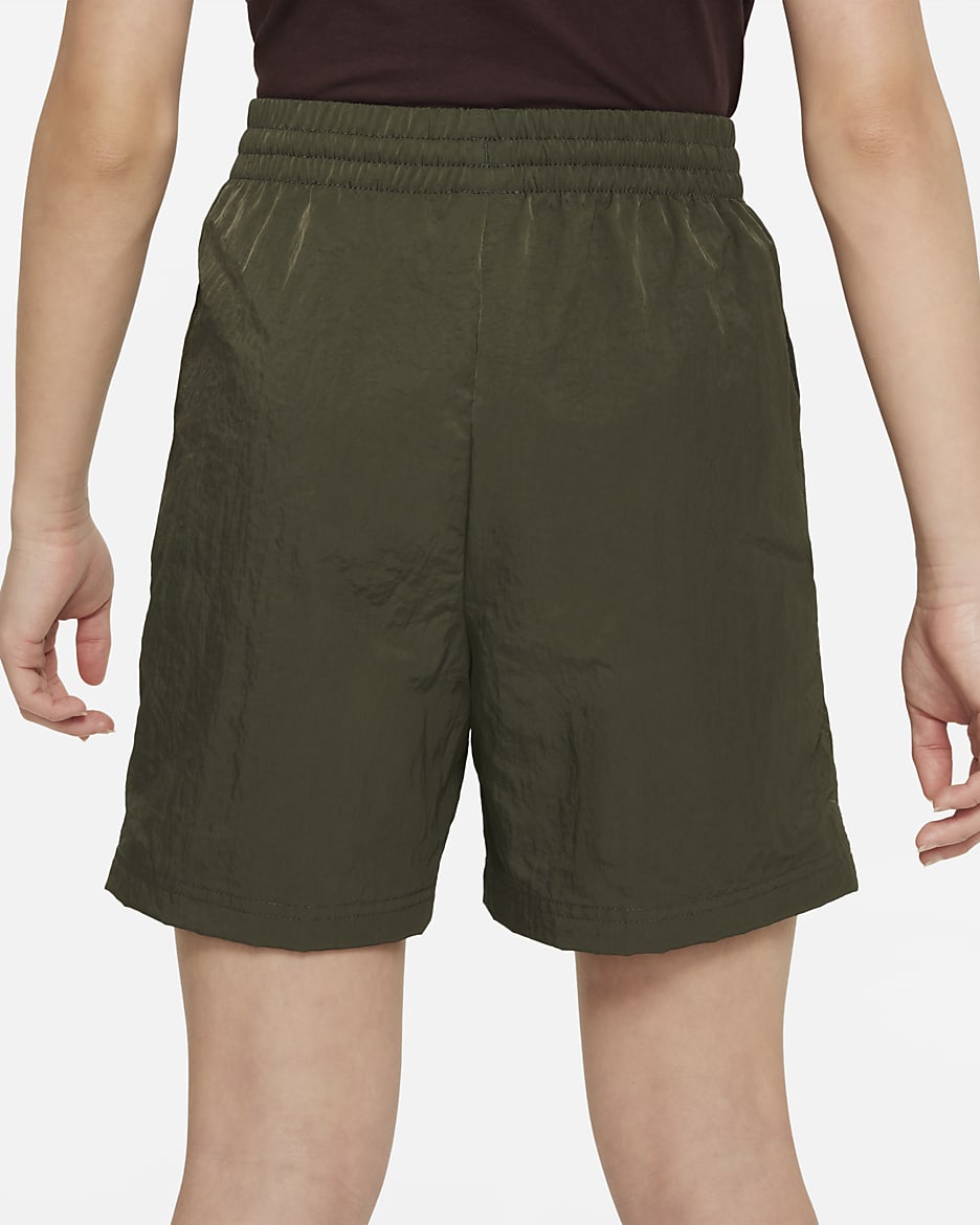 Nike Outdoor Play Older Kids' Woven Shorts - Cargo Khaki/Cargo Khaki