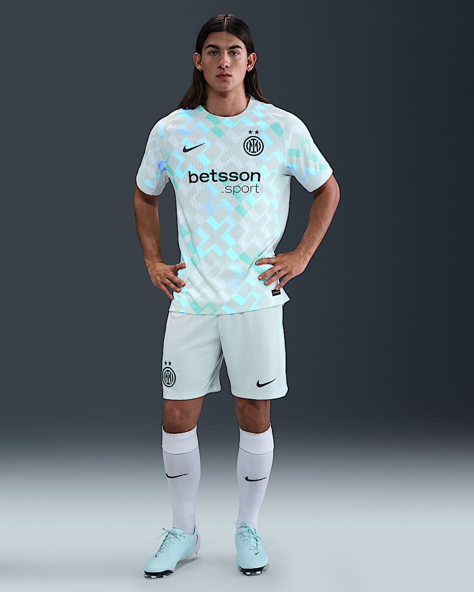 Inter Milan 2025/26 Stadium Away Men's Nike Dri-FIT Football Replica Shorts - Ghost Aqua/Blue Void