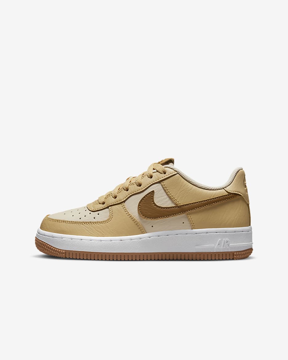 Nike Air Force 1 LV8 Older Kids' Shoes - Pearl White/Sesame/White/Ale Brown