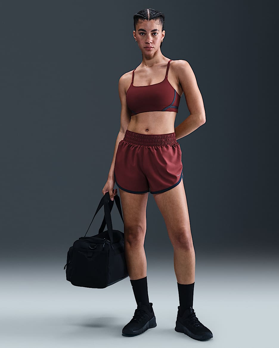 Shorts Dri-FIT con forro de ropa interior para mujer Nike One - Rojo team oscuro/Azul marino militar/Negro
