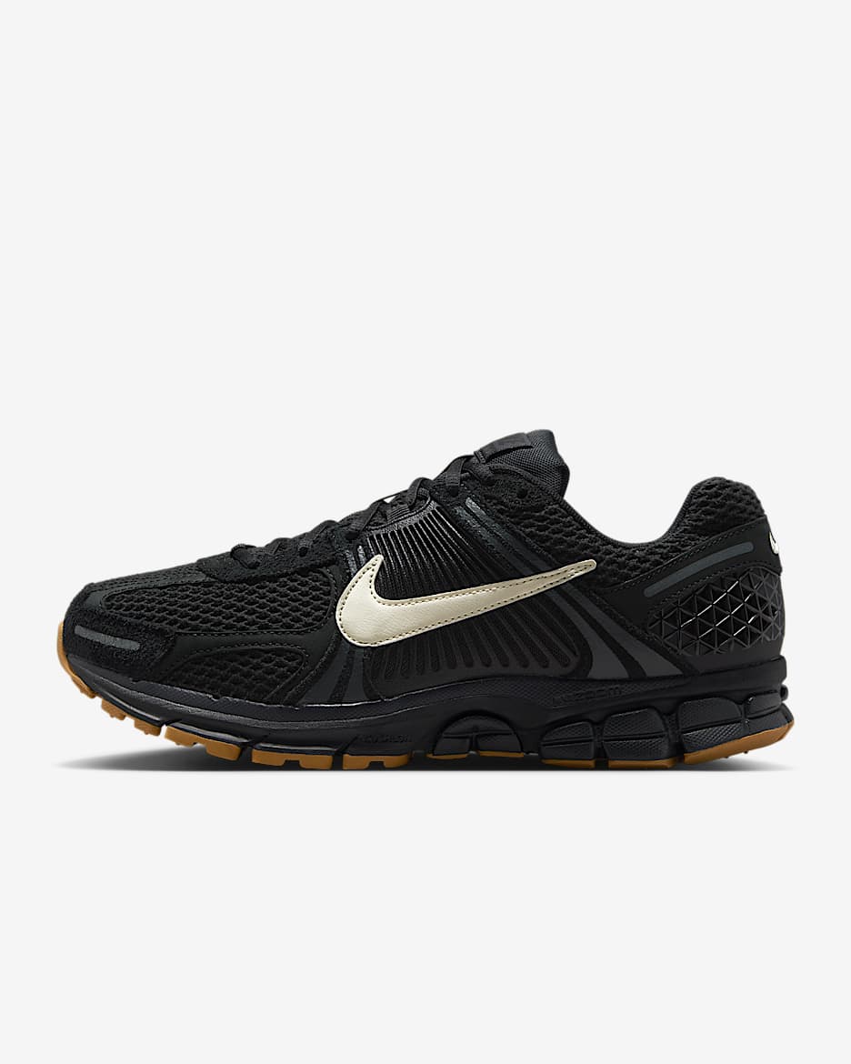 Nike Zoom Vomero 5-sko til mænd - sort/Off Noir/Flax/Coconut Milk