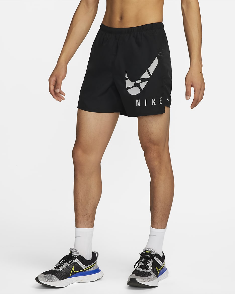 Nike Dri-FIT Challenger Run Division Men's 13cm (approx.) Brief-Lined Running Shorts - Black