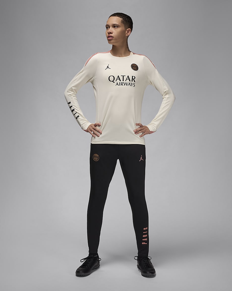 Damska dzianinowa koszulka piłkarska z półokrągłym dekoltem Jordan Dri-FIT Paris Saint-Germain Strike (wersja trzecia) - Pale Ivory/Pale Ivory/Rust Pink/Czerń