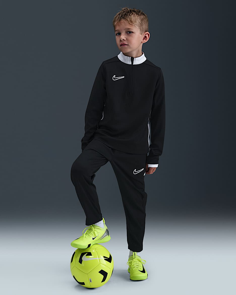 Conjunto deportivo Dri-FIT Academy para niños talla pequeña Nike - Negro