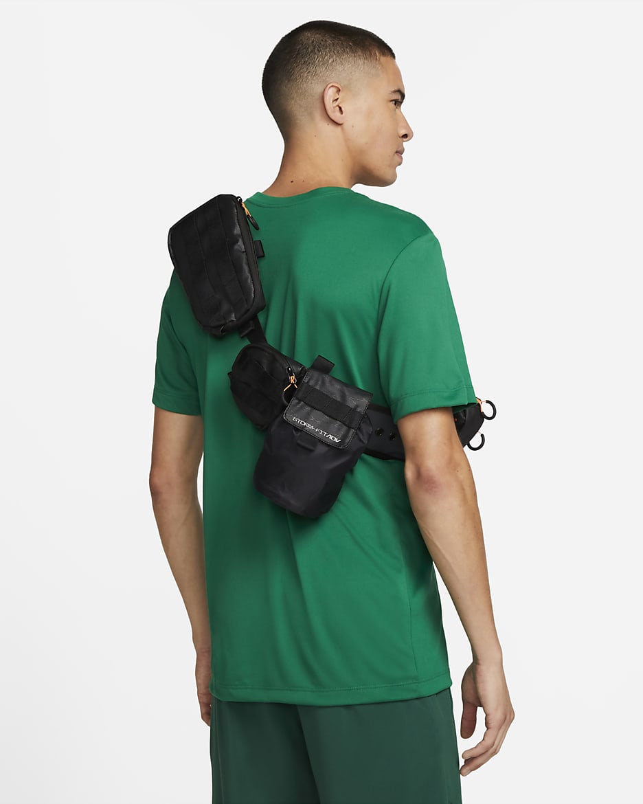 Cangurera Nike Storm-FIT ADV Utility Power (5 L) - Negro/Naranja total