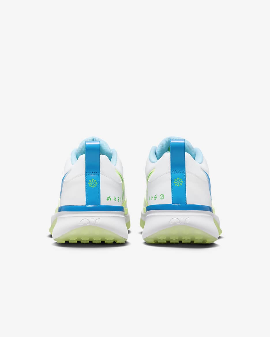 Nike Diamond Elite Turf Baseball Shoes.