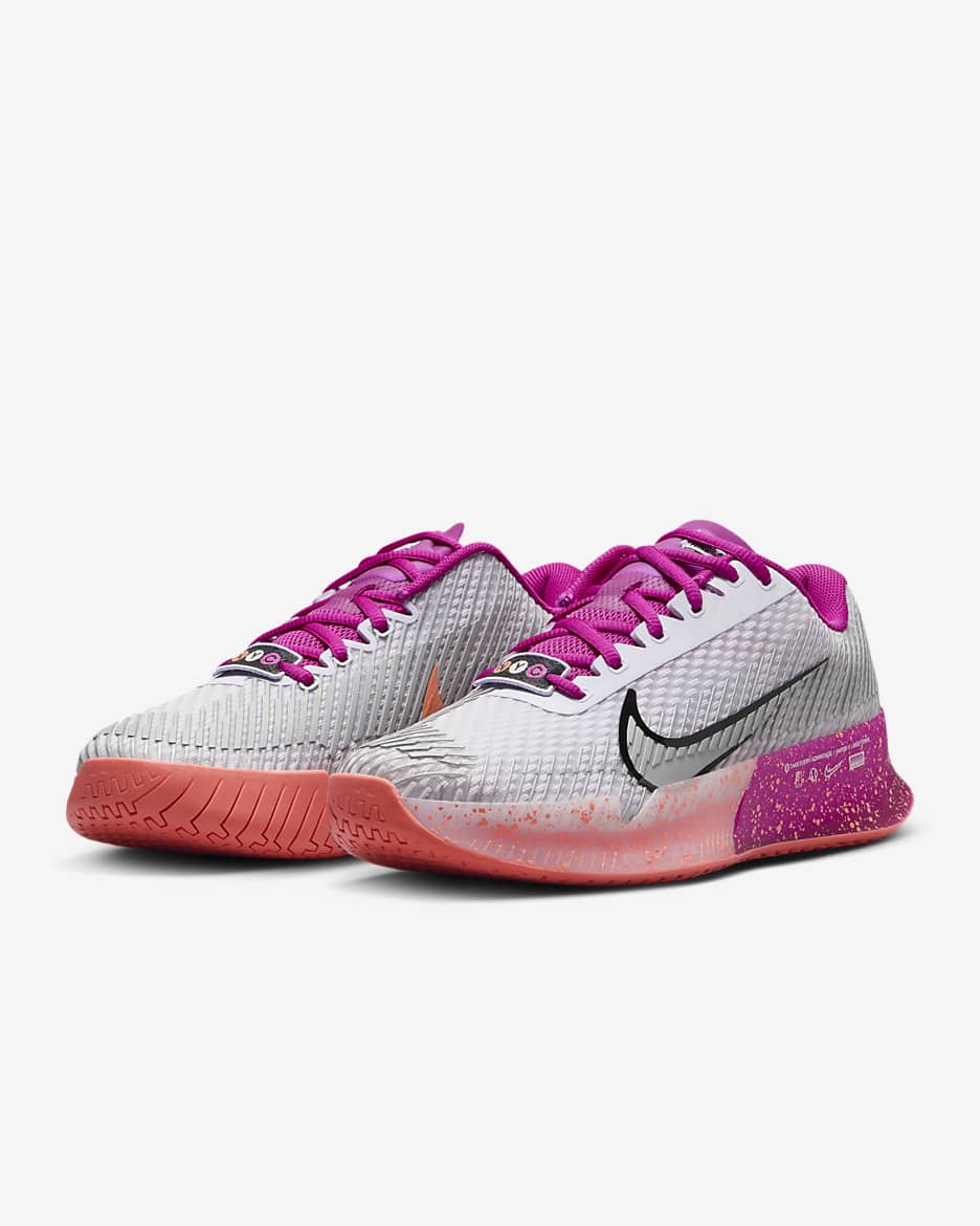 NikeCourt Vapor 11 HC Premium 女款硬地球場網球鞋 - Barely Grape/Vivid Grape/Light Wild Mango/Metallic Silver