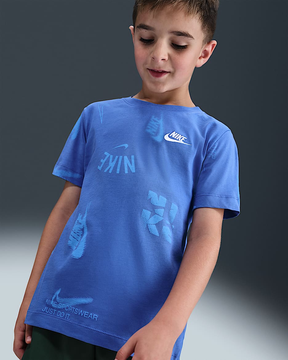 Nike Sportswear Big Kids' T-Shirt - Comet Blue
