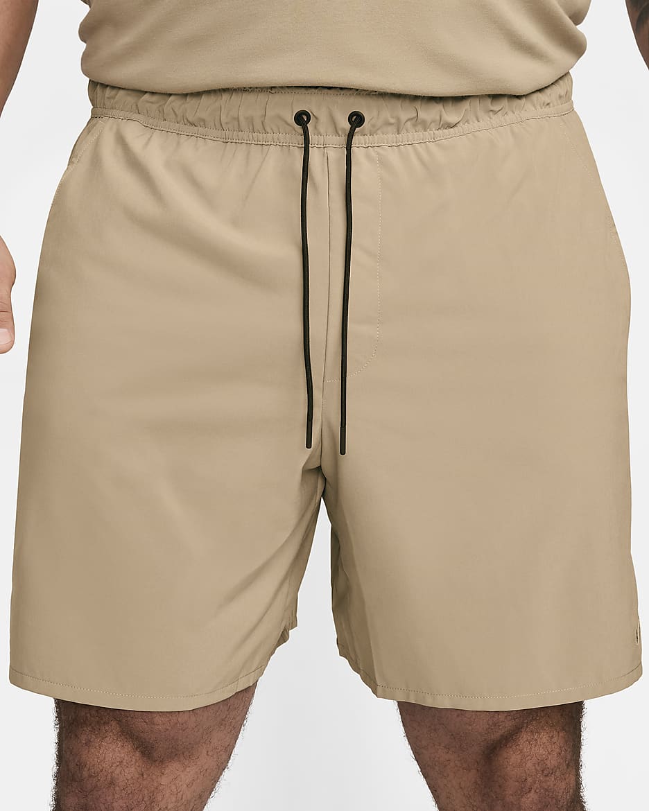 Short non doublé Nike Unlimited Dri-FIT 18 cm pour homme - Khaki/Noir/Khaki