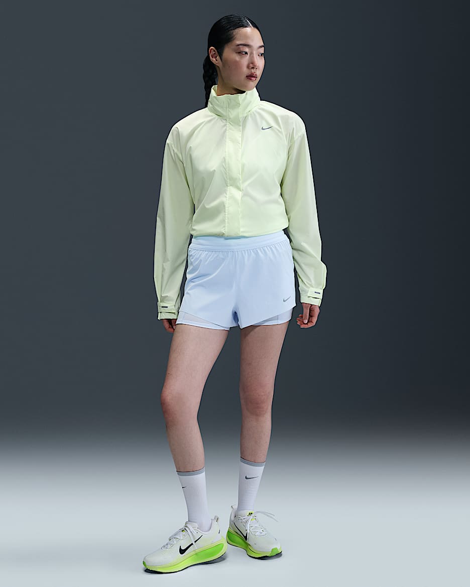 ナイキ スウィフト ウィメンズ Dri-FIT ミッドライズ 2イン1 ランニングショートパンツ - ブルーティント
