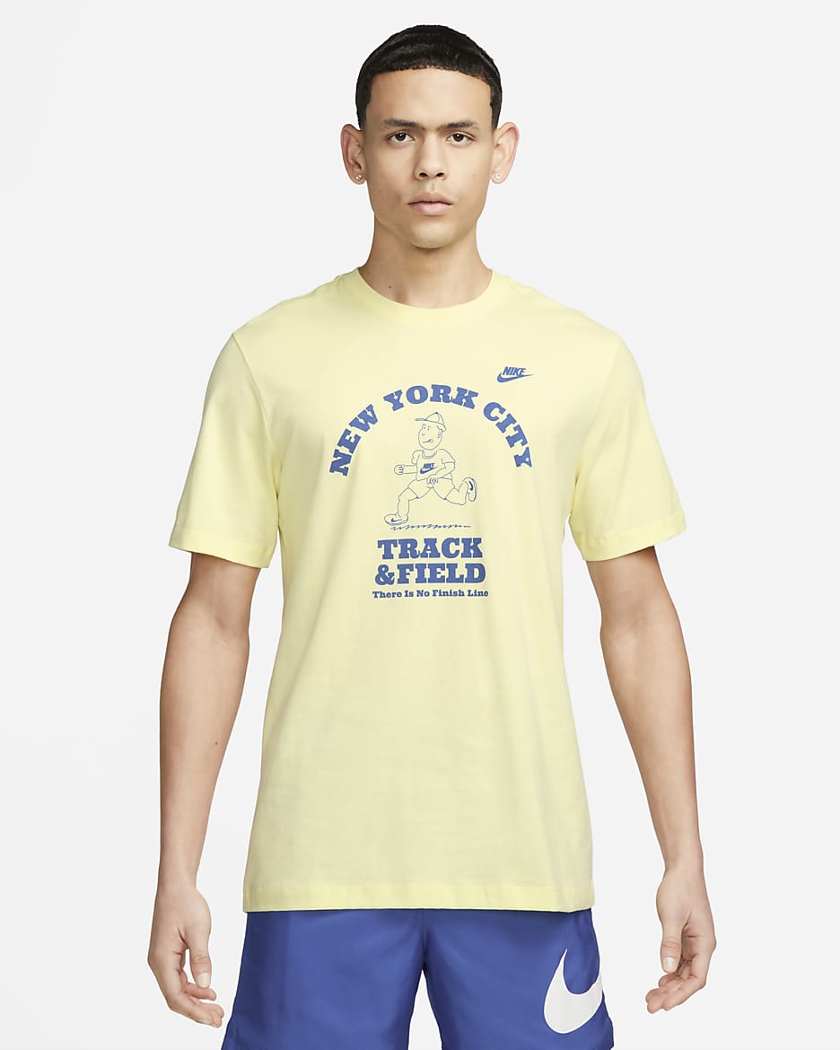 Nike Sportswear Men's T-Shirt - Lemon Chiffon