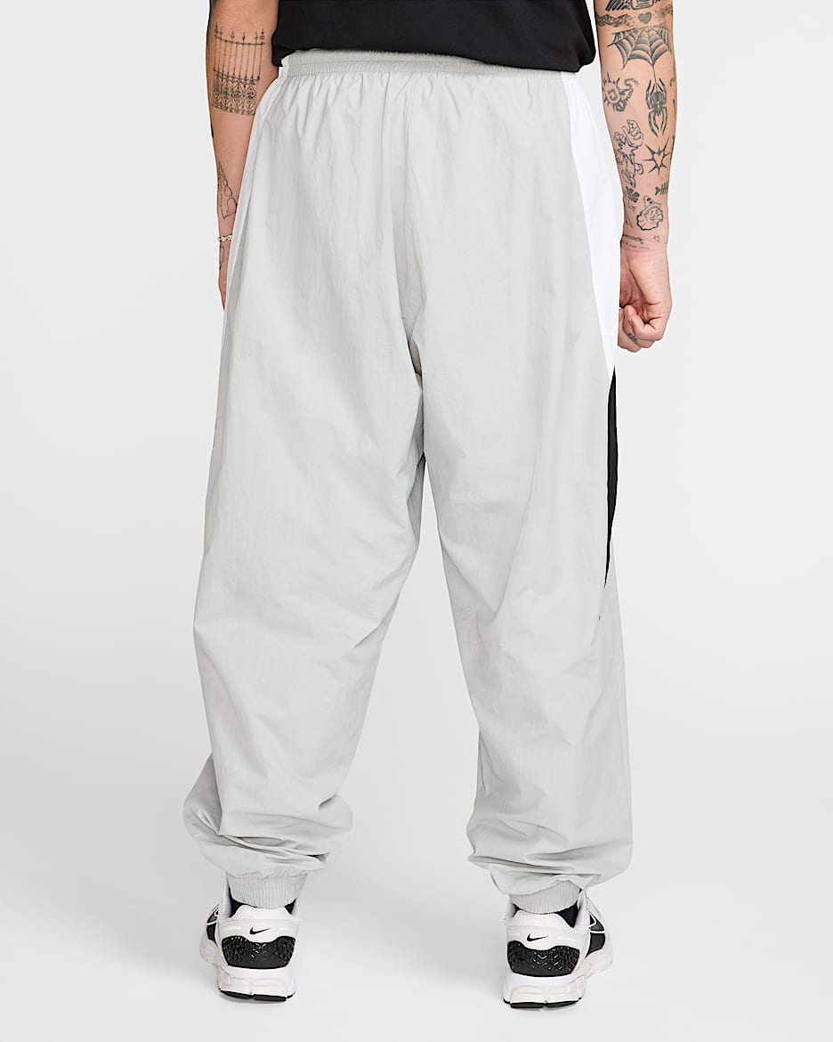 Nike Club Men's Oversized Woven Track Pants