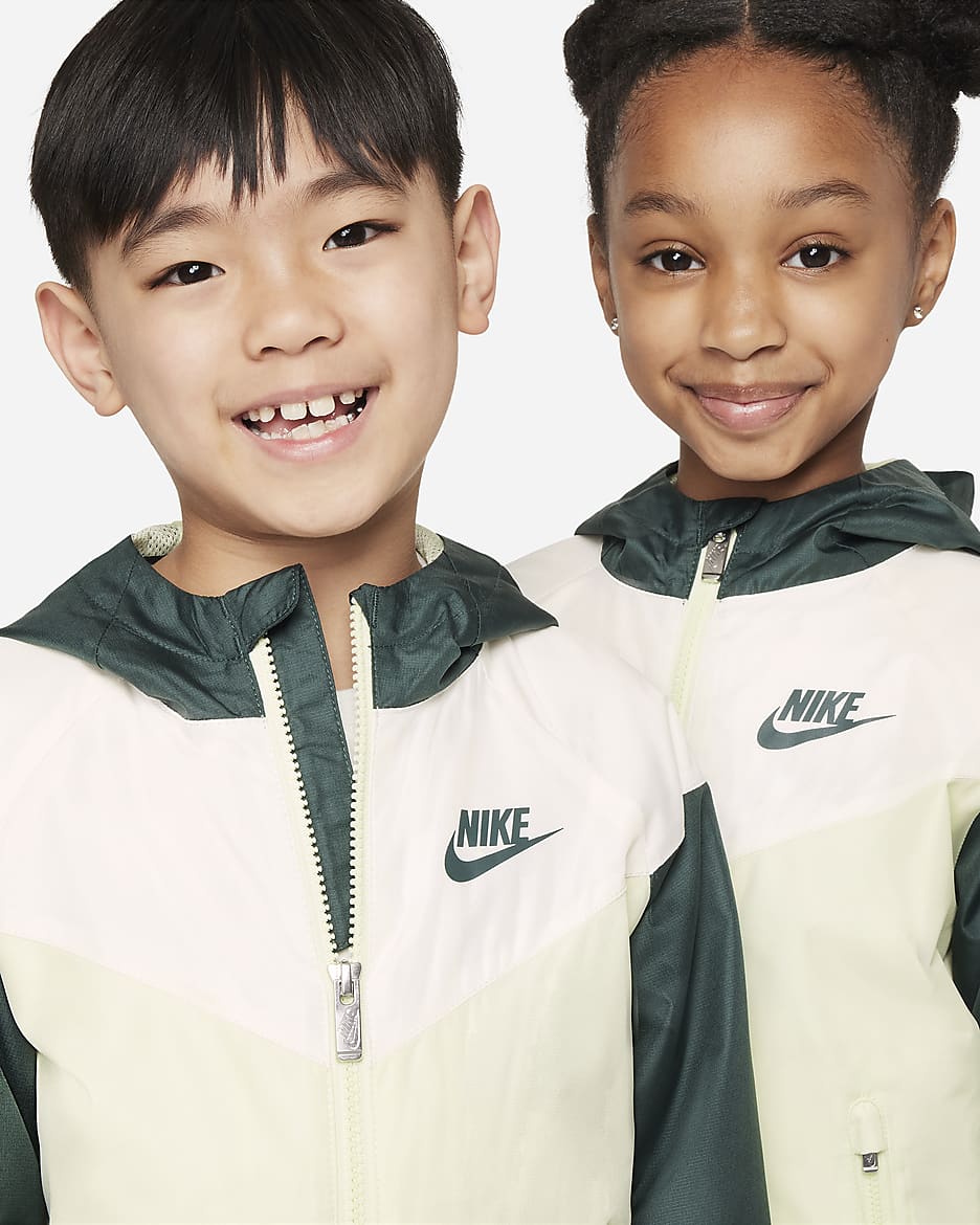 Chamarra con cierre completo para niños talla pequeña Nike Sportswear Windrunner - Verde aceite