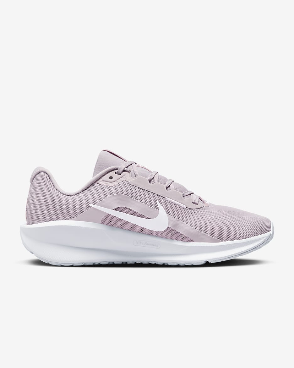 Damskie buty do biegania po asfalcie Nike Downshifter 13 - Platinum Violet/Photon Dust/Biel