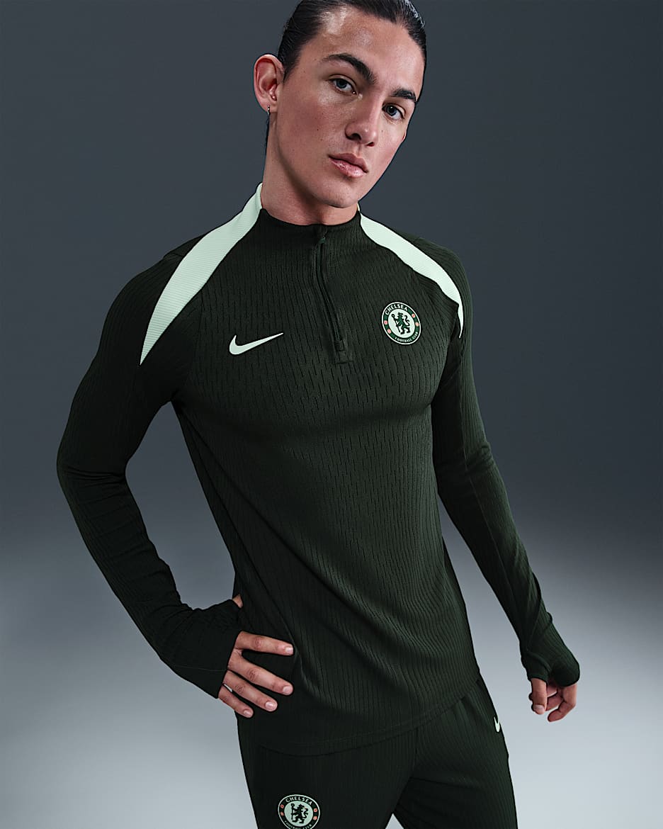 Chelsea FC Strike Elite Nike Dri-FIT ADV knit voetbaltrainingstop voor heren - Outdoor Green/Phantom/Phantom
