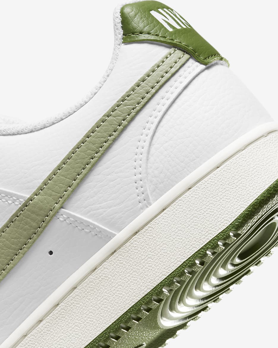 Nike Court Vision Low Herrenschuh - Weiß/Treeline/Sail/Oil Green