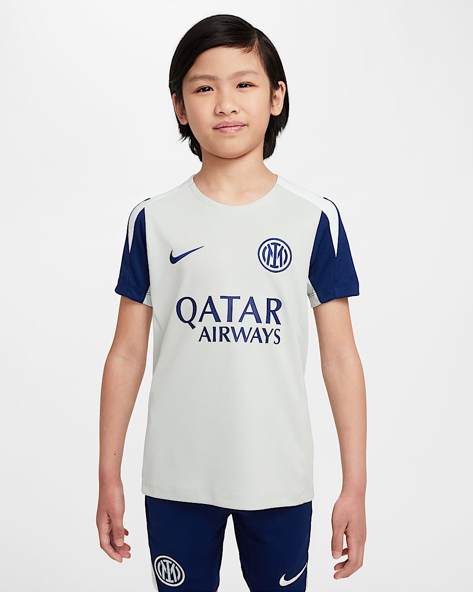 Inter Milan Strike Older Kids' Nike Dri-FIT Football Short-Sleeve Top - Grey Haze/Blue Void/Ghost Aqua/Blue Void
