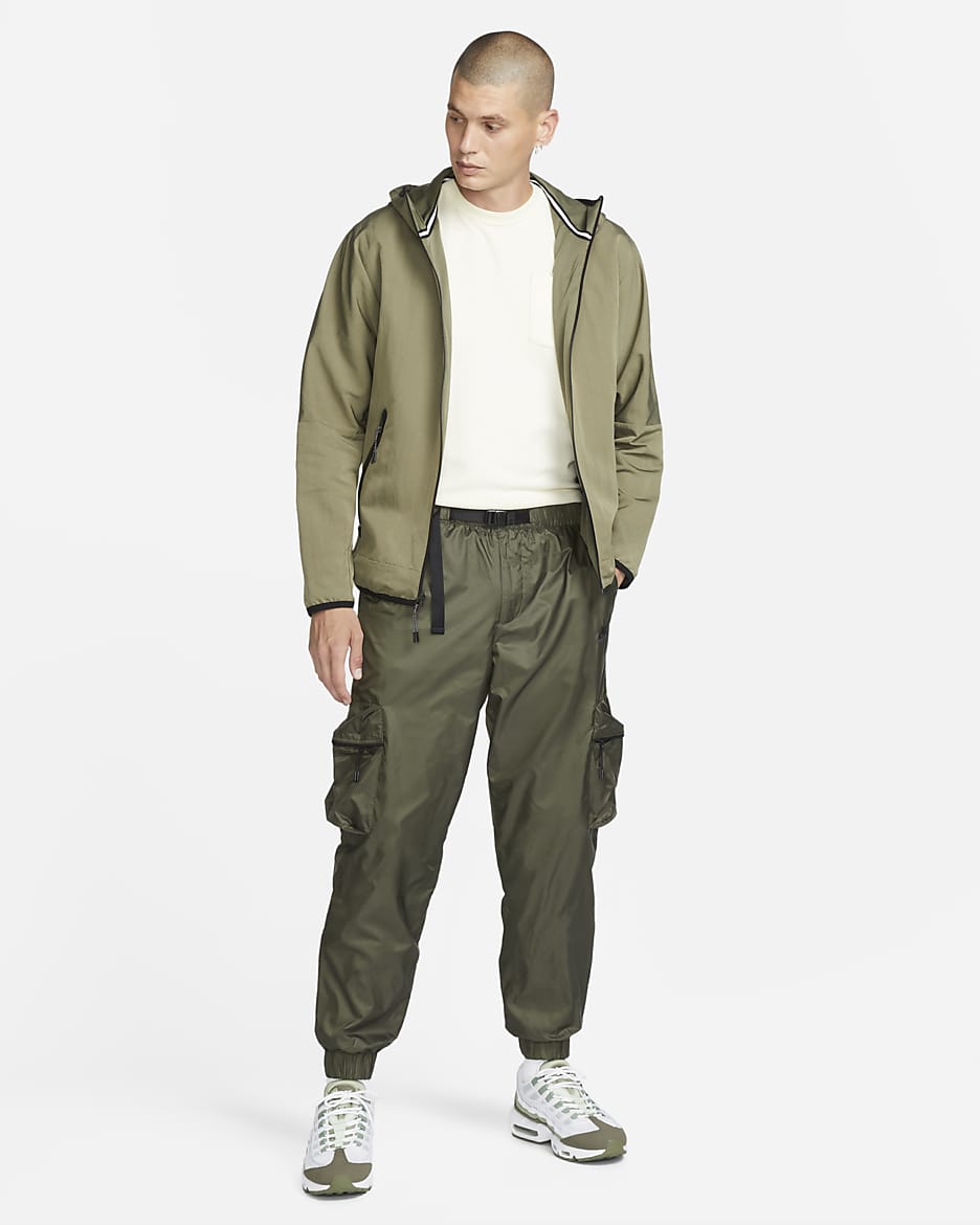 Męskie spodnie z tkaniny z podszewką Nike Tech - Cargo Khaki/Czerń