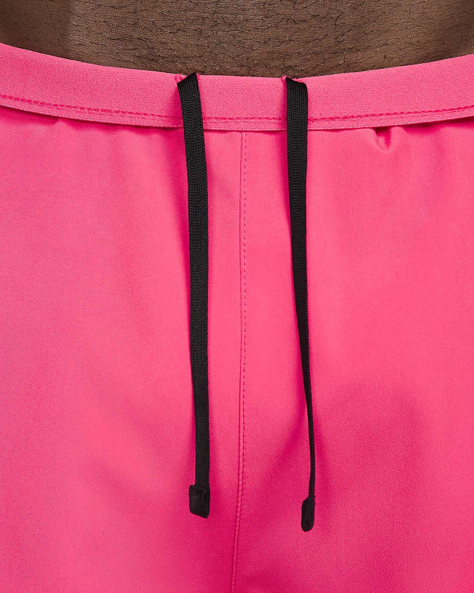 Nike Challenger Dri-FIT 2-in-1 hardloopshorts voor heren (18 cm) - Aster Pink/Zwart/Zwart