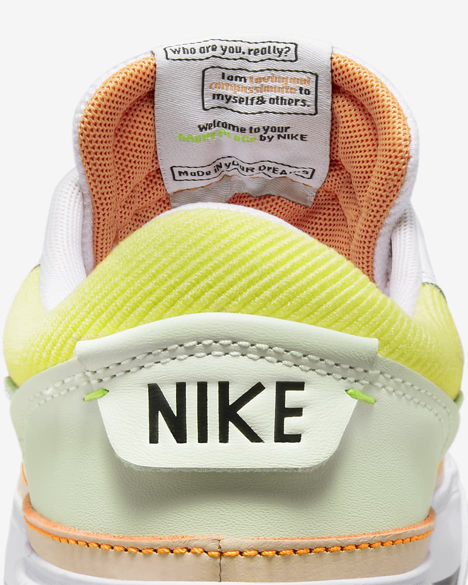 Calzado para mujer Nike Court Legacy Lift - Blanco/Rosa perla/Amarillo opti/Verde acción