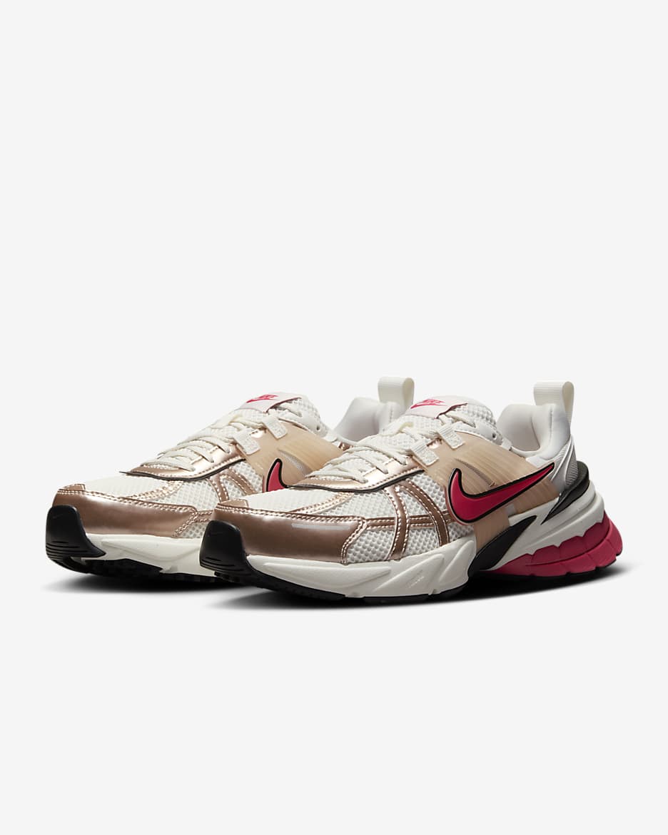 Nike V2K Run Women's Shoes - Guava Ice/Aster Pink/Black/Metallic Silver