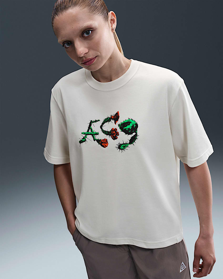 Nike ACG Women's Graphic T-Shirt - Pale Ivory
