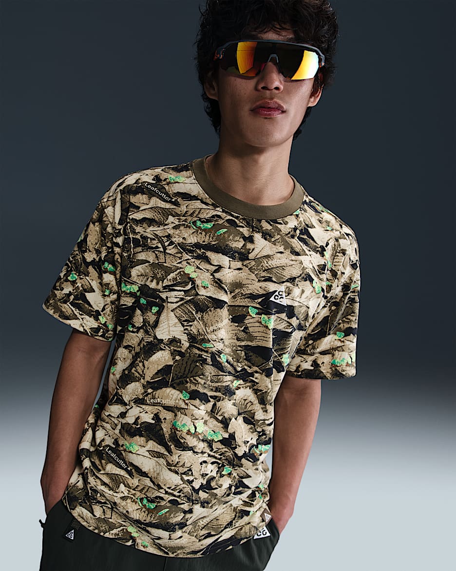 Nike ACG Men's Dri-FIT T-Shirt - Medium Olive