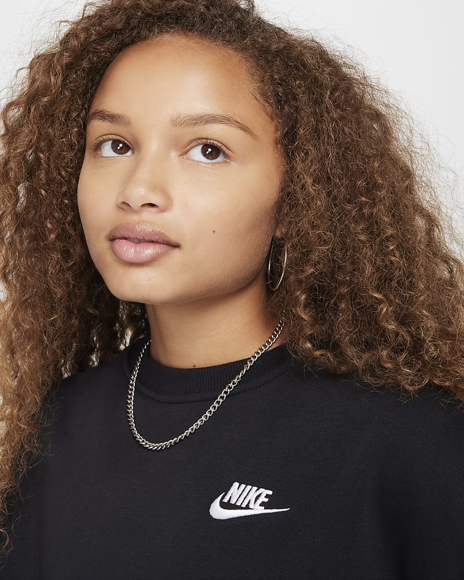 Nike Sportswear Club Fleece Girls' Boxy Crew-Neck Sweatshirt - Black/White