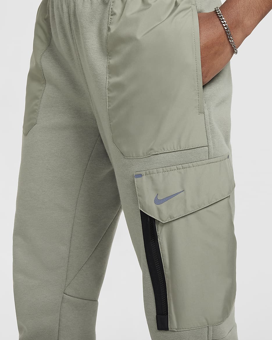 Nike Sportswear City Utility EasyOn Older Kids' Fleece Trousers - Dark Stucco/Black