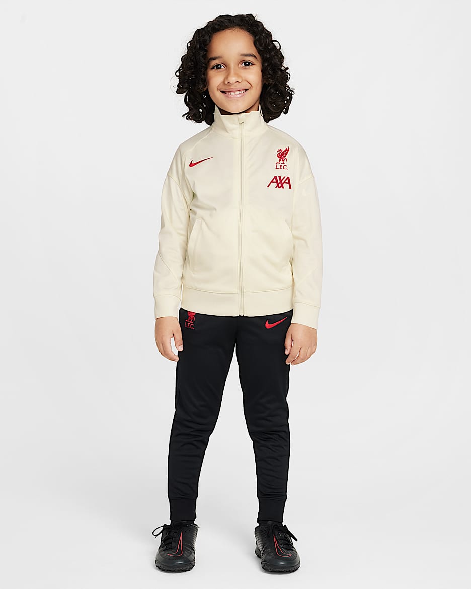 Tuta da calcio in maglia Nike Dri-FIT Liverpool FC Strike Special Edition – Bambino/a - Coconut Milk/Nero/Nero/Gym Red