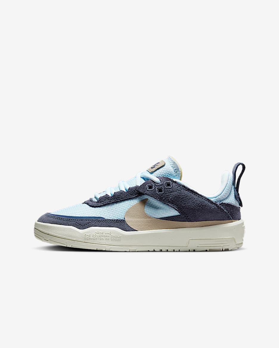 Nike SB Day One Older Kids' Skate Shoes - Thunder Blue/Blue Tint/Sail/Khaki