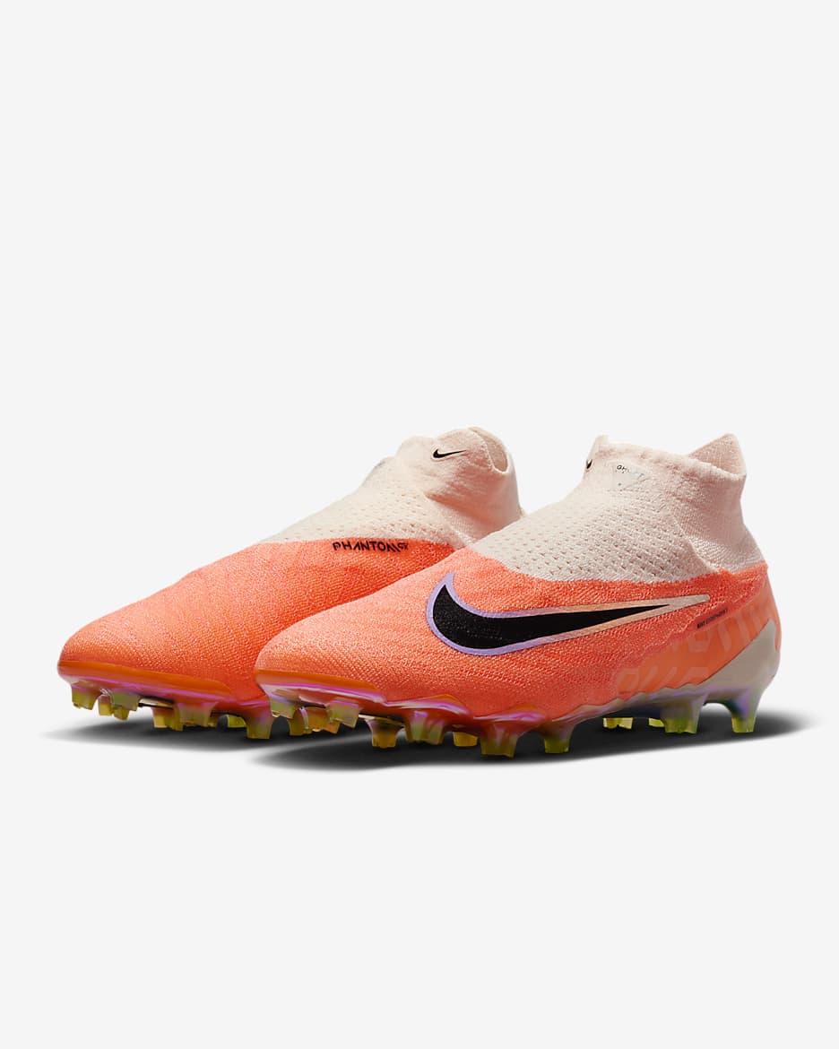 Calzado de fútbol de perfil alto para terreno firme Nike Phantom GX Elite - Guayaba hielo/Negro