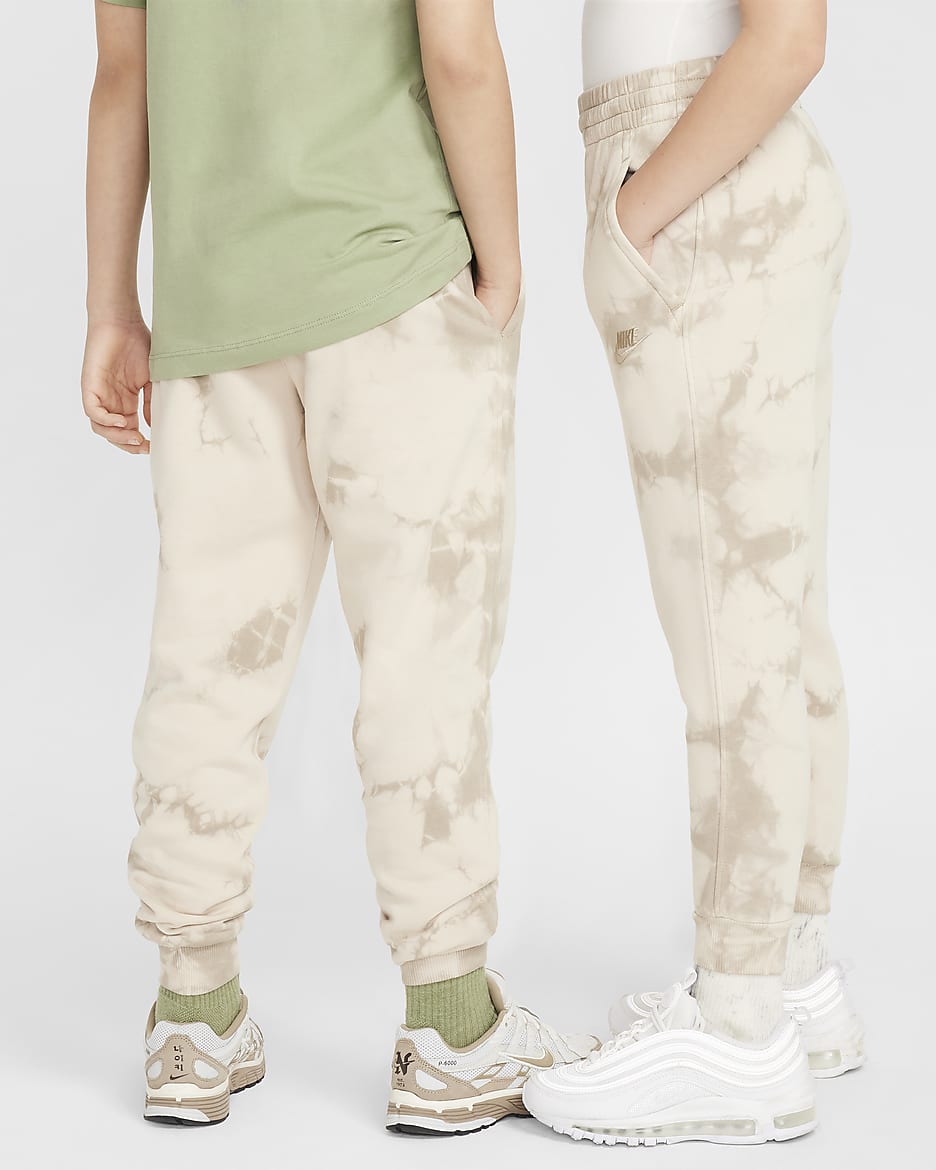 Nike Sportswear Club Fleece Older Kids' Joggers - Sand Drift/Khaki/Khaki