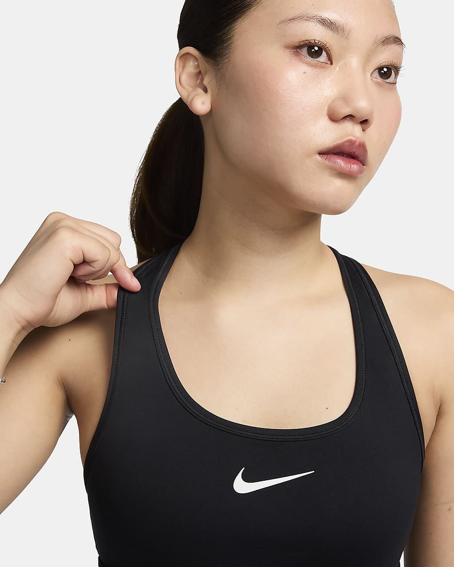 Nike Swoosh 中度支撐型女款襯墊長版運動內衣 - 黑色/黑色/白色