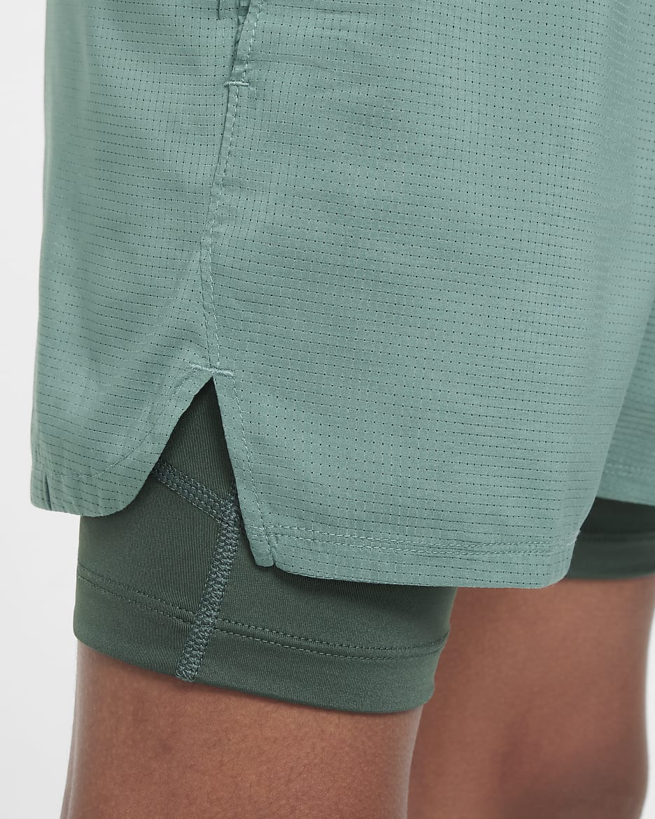 Short de training Nike Dri-FIT ADV Multi Tech pour ado (garçon) - Bicoastal/Vintage Green/Noir