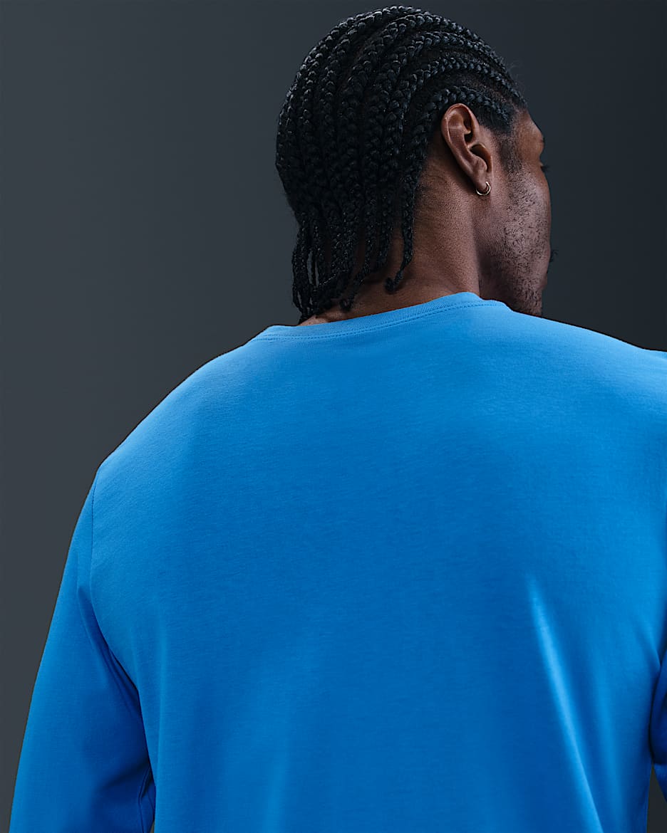 Nike Sportswear Men's Long-Sleeve T-Shirt