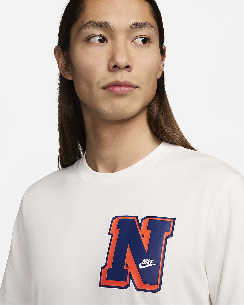 Nike Sportswear 男款 T 恤 - Sail