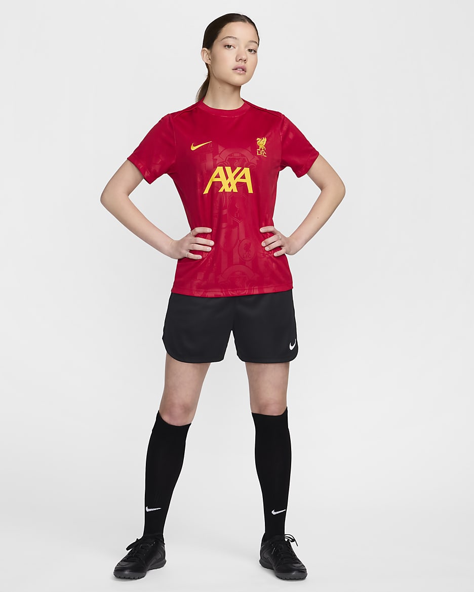 Liverpool FC Academy Pro Nike Dri-FIT kortermet fotballtrøye for oppvarming til dame - Gym Red/Chrome Yellow/Chrome Yellow