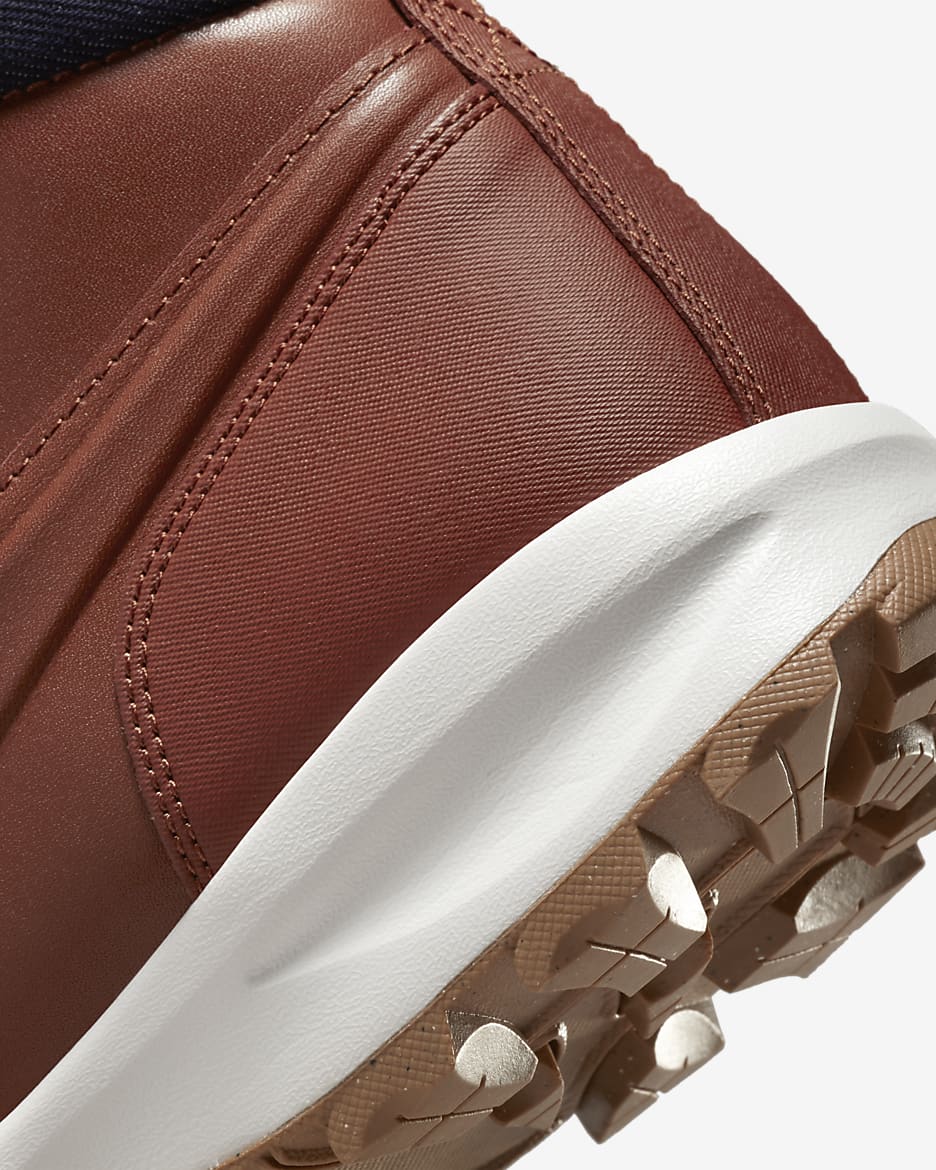 nike manoa boots size 15