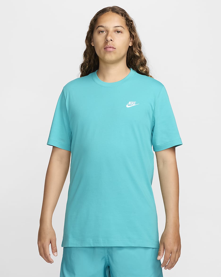 T-shirt Nike Sportswear Club pour Homme - Dusty Cactus