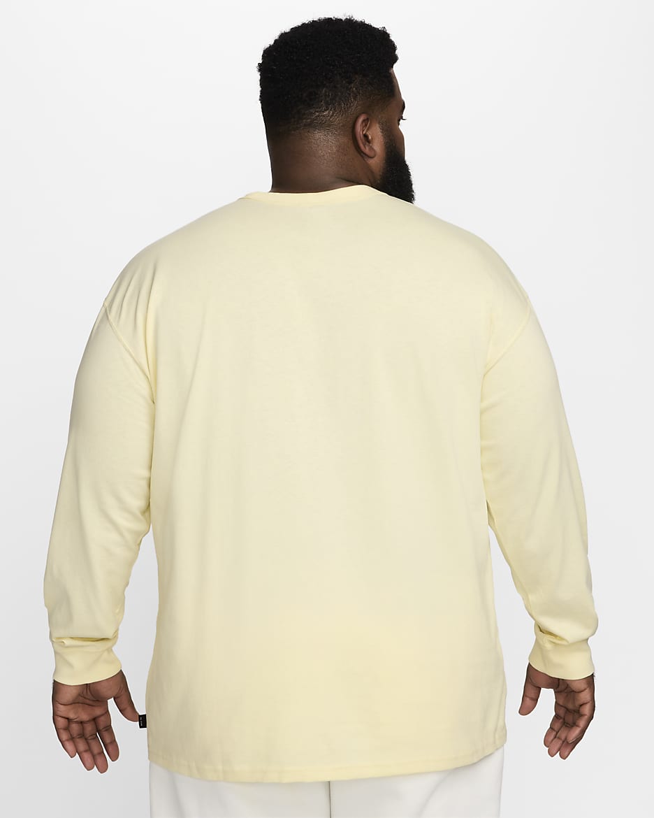 Nike Sportswear Premium Essentials Men's Long-Sleeve T-Shirt - Alabaster