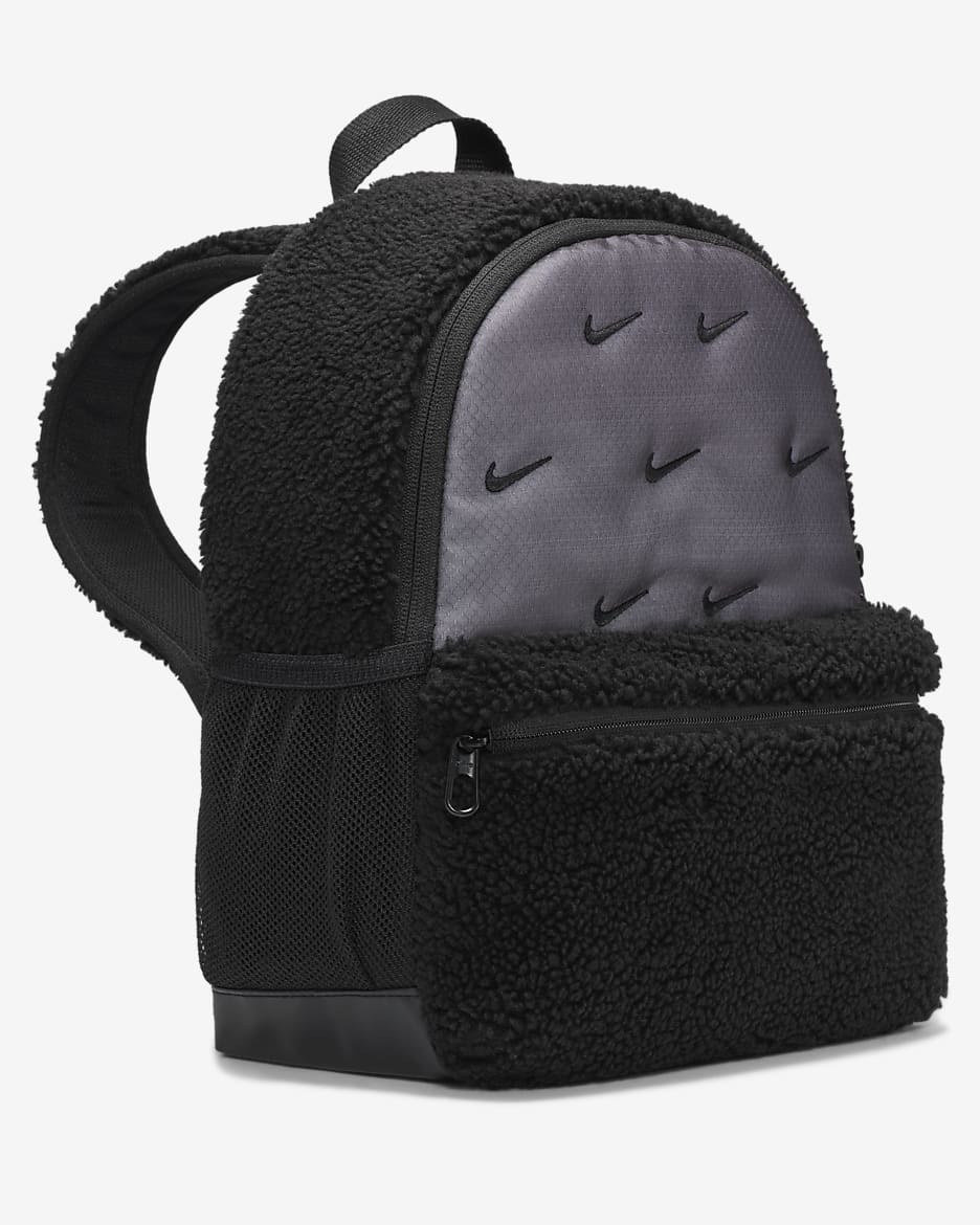 Nike Brasilia JDI Minirucksack für Kinder (11 l) - Schwarz/Schwarz/Schwarz