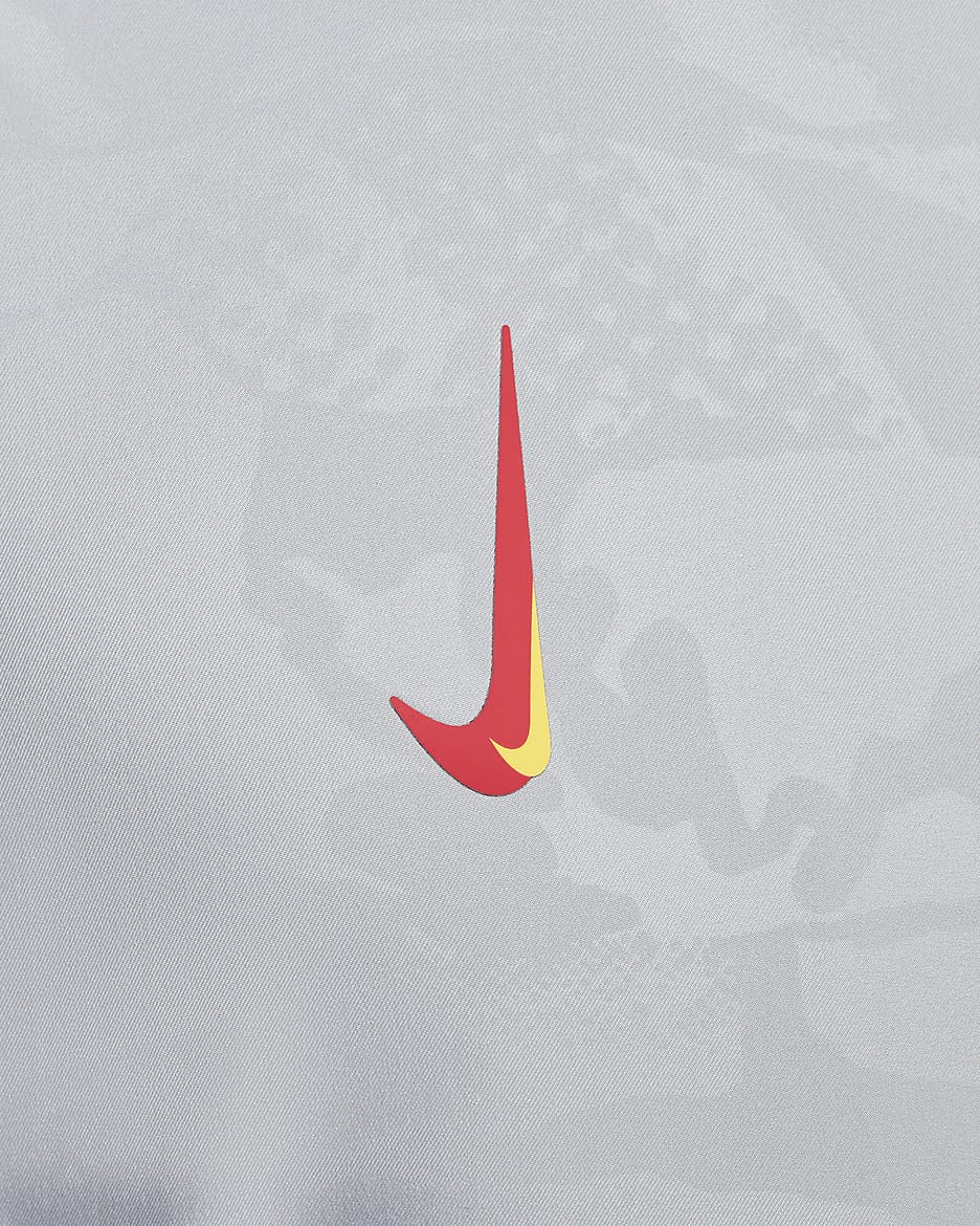 Liverpool FC Strike harmadik Nike Dri-FIT Anthem férfi futballkabát - Light Smoke Grey/Fekete/Global Red