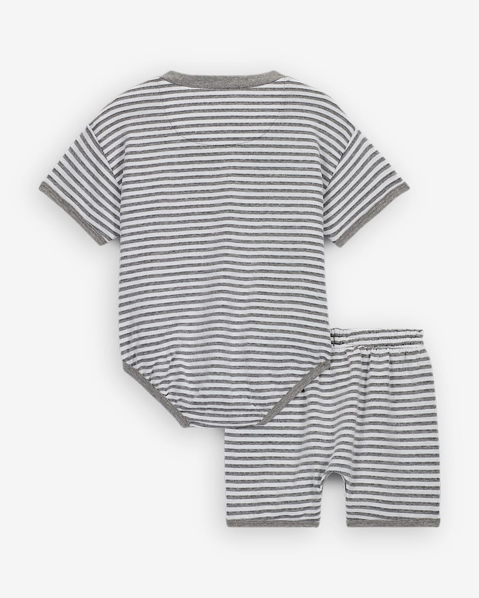 Nike ReadySet Baby (12-24M) Bodysuit and Shorts Set