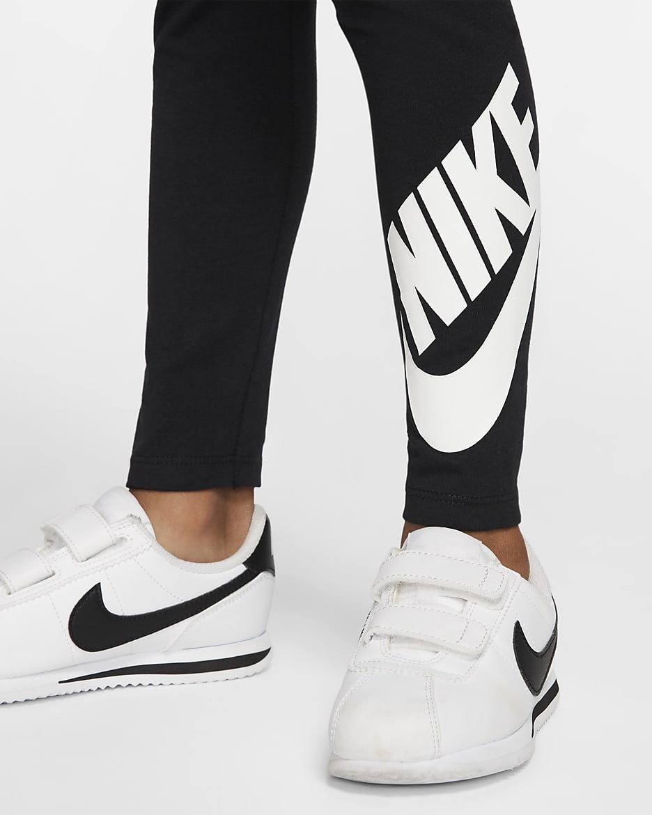 Nike Sportswear leggings gyerekeknek - Fekete