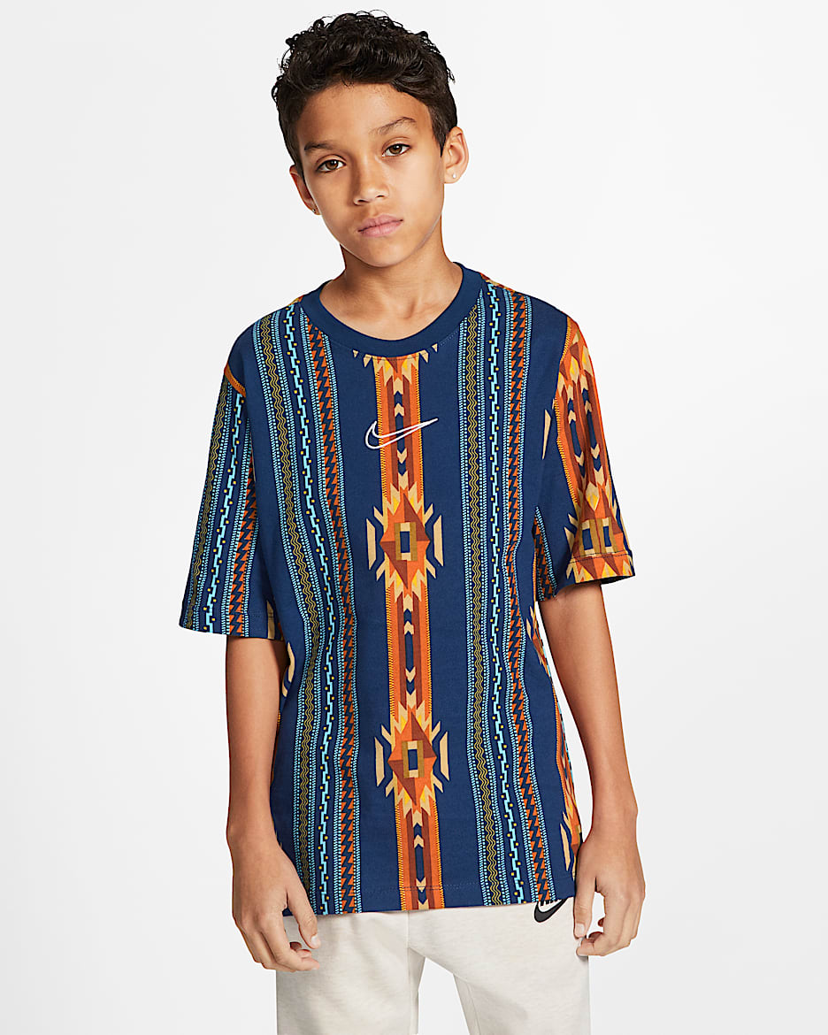 Nike Sportswear Big Kids' (Boys') T-Shirt - Game Royal