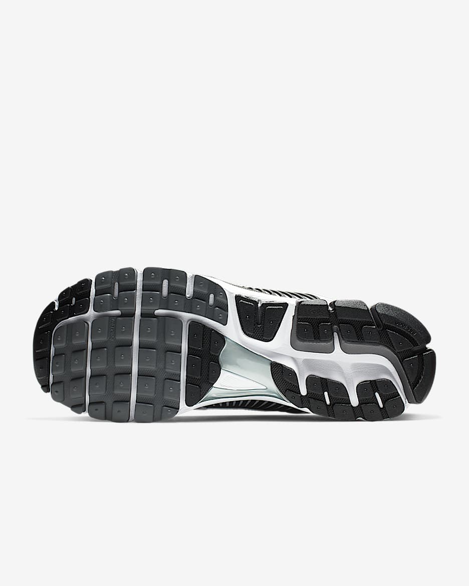 Nike Zoom Vomero 5 SE SP Men's Shoes